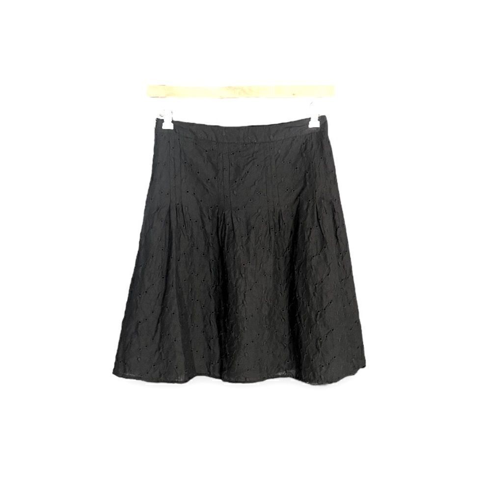 AUTOGRAPH | 100% Cotton Black Eyelet Lace Flare Skirt (4)